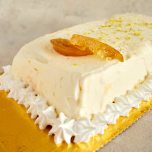Cargar imagen en el visor de la galería, Cassata helada de limón
